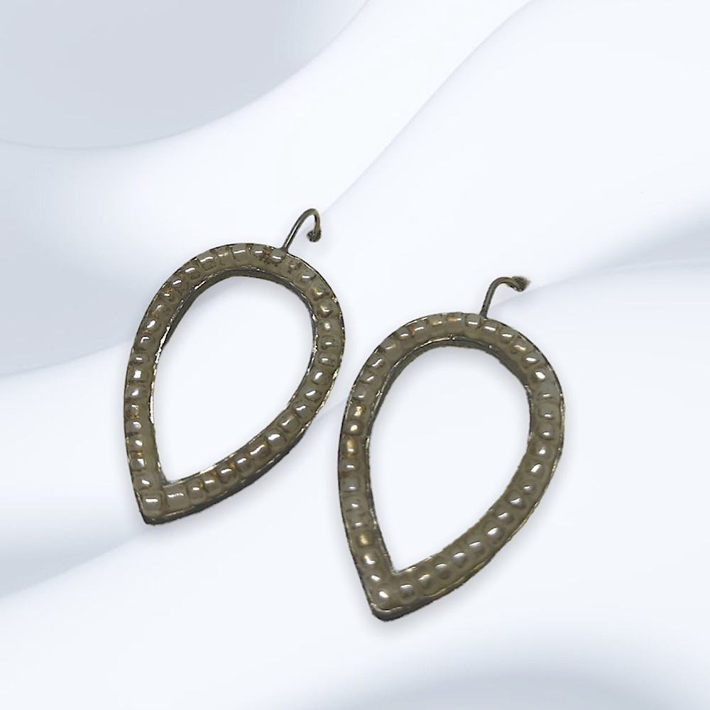 Kenneth Cole Reaction Deadstock earrings NEW Semi Precious Accents
